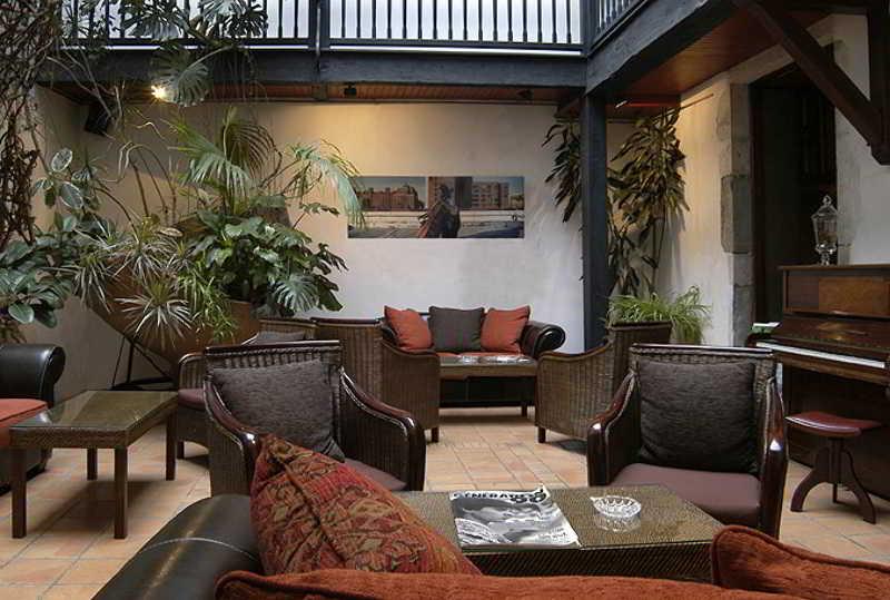 The Originals City, Hotel La Reine Jeanne, Orthez Exterior photo