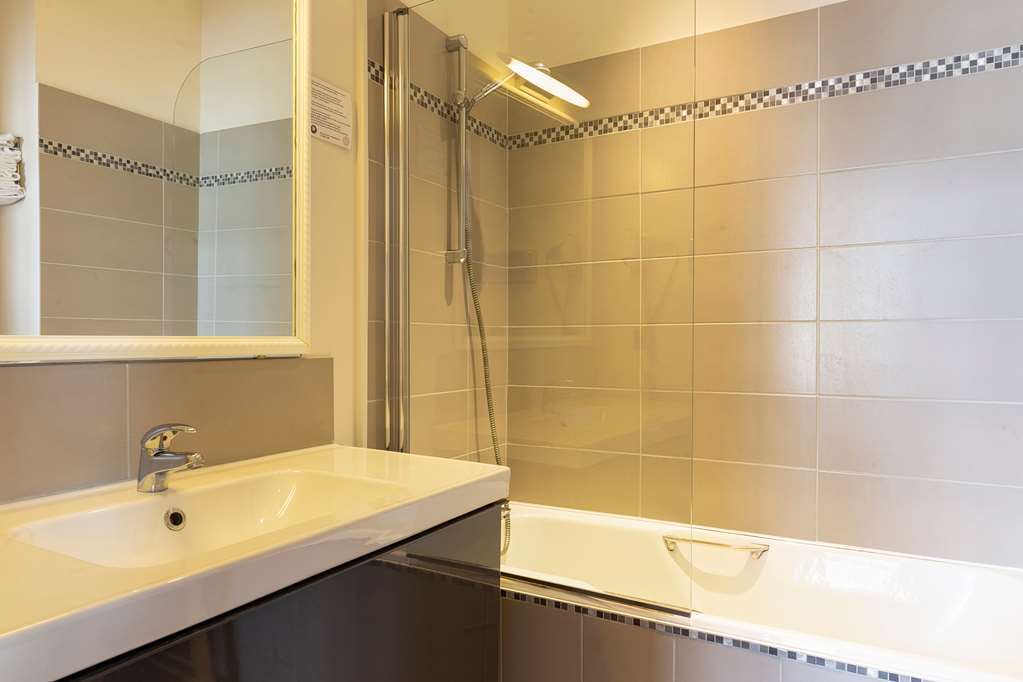 The Originals City, Hotel La Reine Jeanne, Orthez Room photo