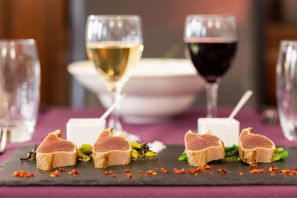 The Originals City, Hotel La Reine Jeanne, Orthez Amenities photo